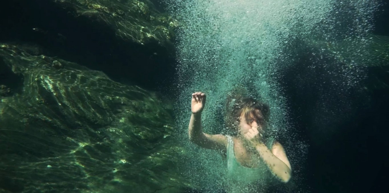 À l'écoute du monde