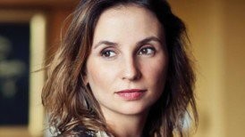 Image de couverture Petra Costa