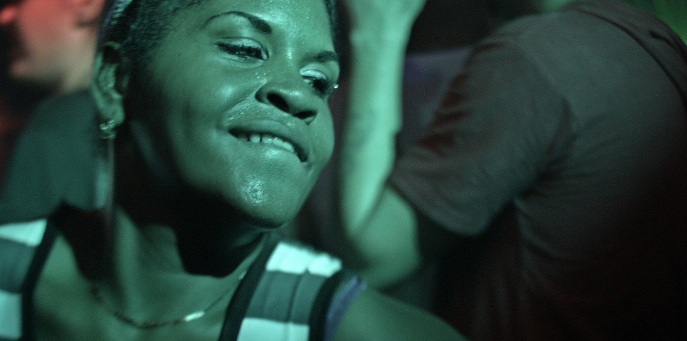 Couverture du documentaire El Cementerio se alumbra