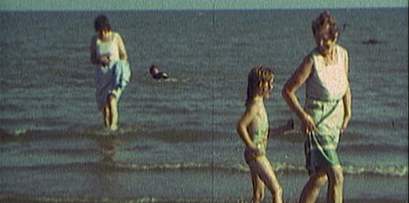 Couverture du documentaire Sur la plage de Belfast