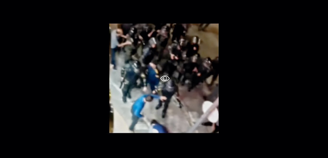 Couverture du documentaire Sensitive Content