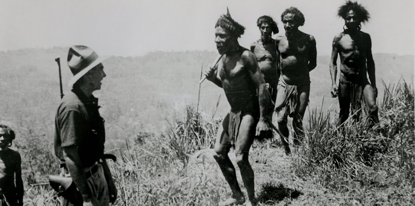 Couverture du documentaire First Contact