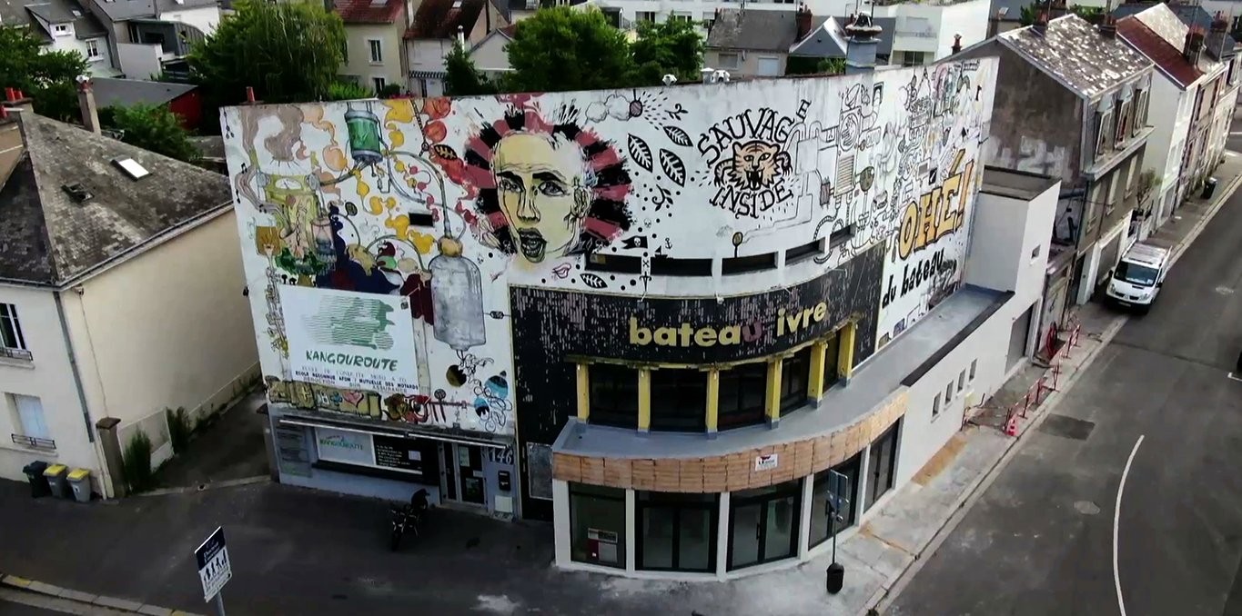 Couverture du documentaire Bateau Ivre, l'utopie en chantier – Bande Annonce