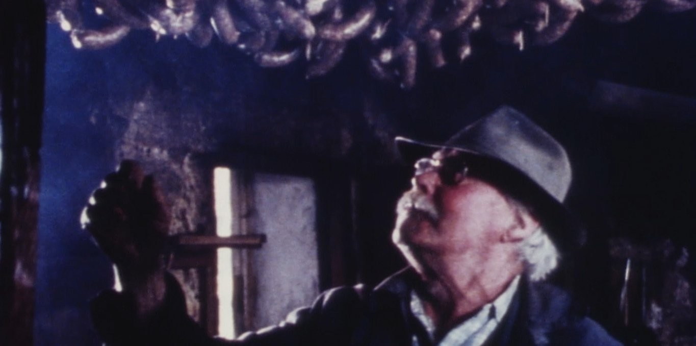 Couverture du documentaire Feu, fumée, saucisse