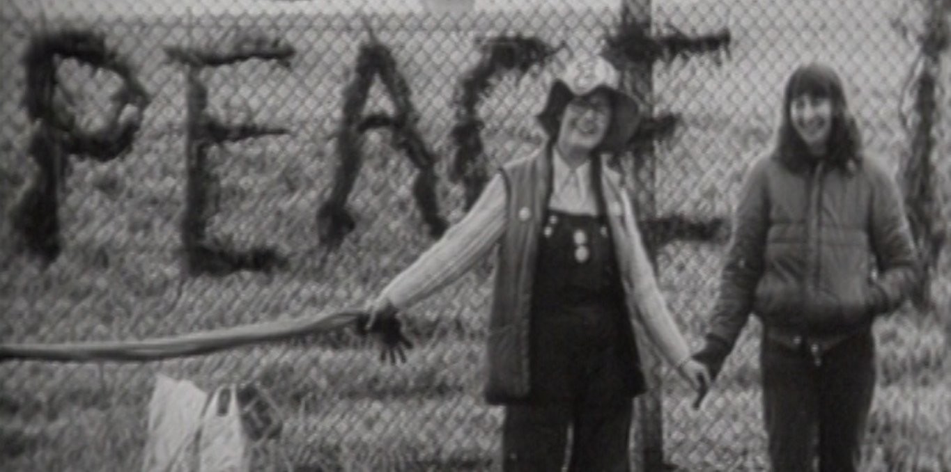 Couverture du documentaire Carry Greenham Home